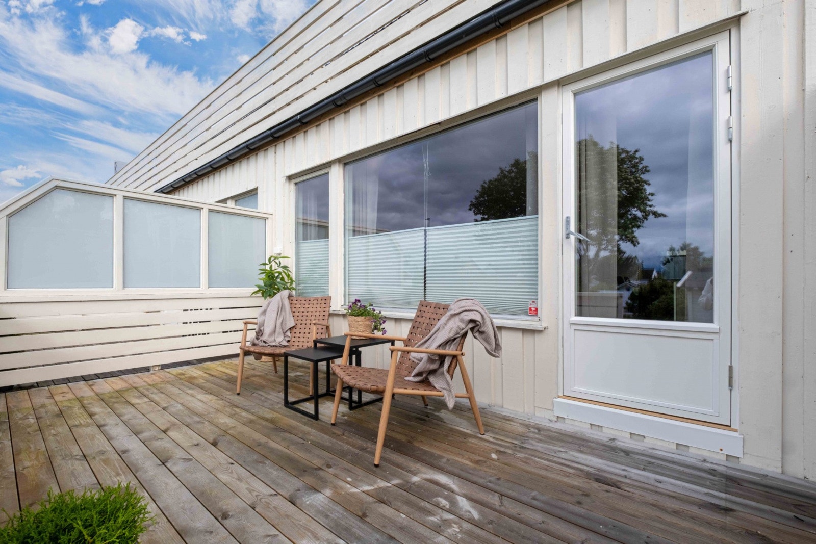 Terrasse. Galleribilde