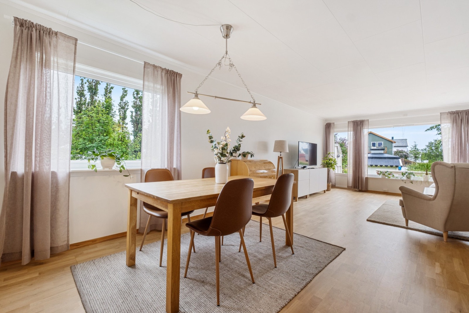 Her er det plass til flere sittegrupper. Galleribilde