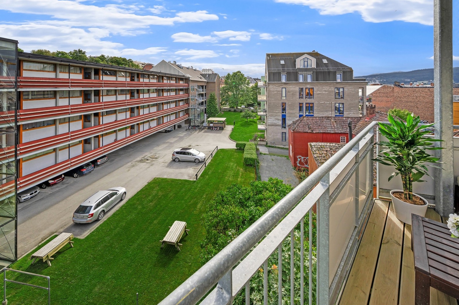 Her bor du i byggets øverst etasje med lite innsyn. Galleribilde