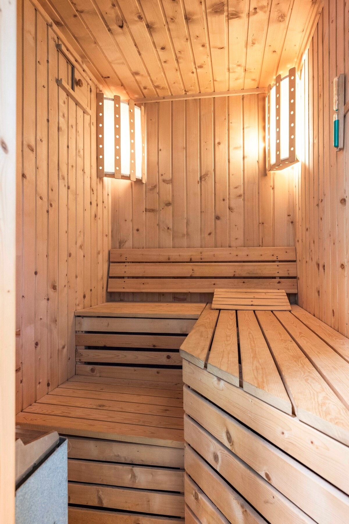 Fra badet er det tilkomst til en badstue. Galleribilde