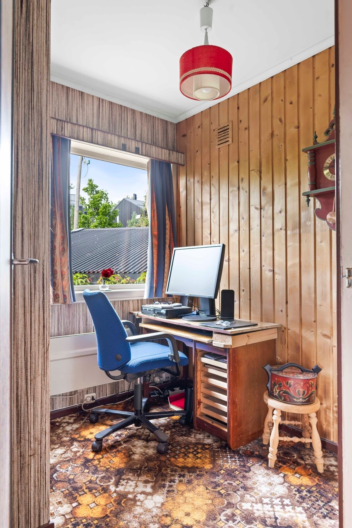 I tilknytning til gangen finner du også et rom innredet som kontor. Galleribilde