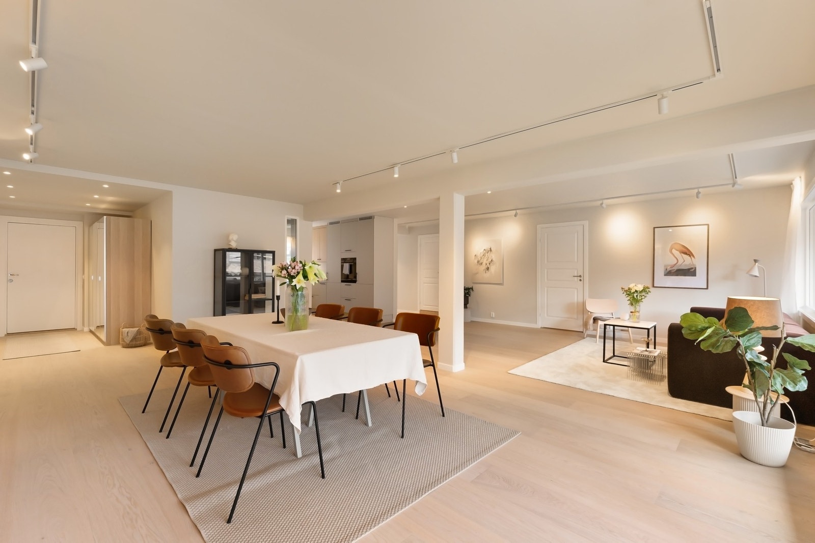 Det er smakfulle farge- og materialvalg over det hele. Galleribilde