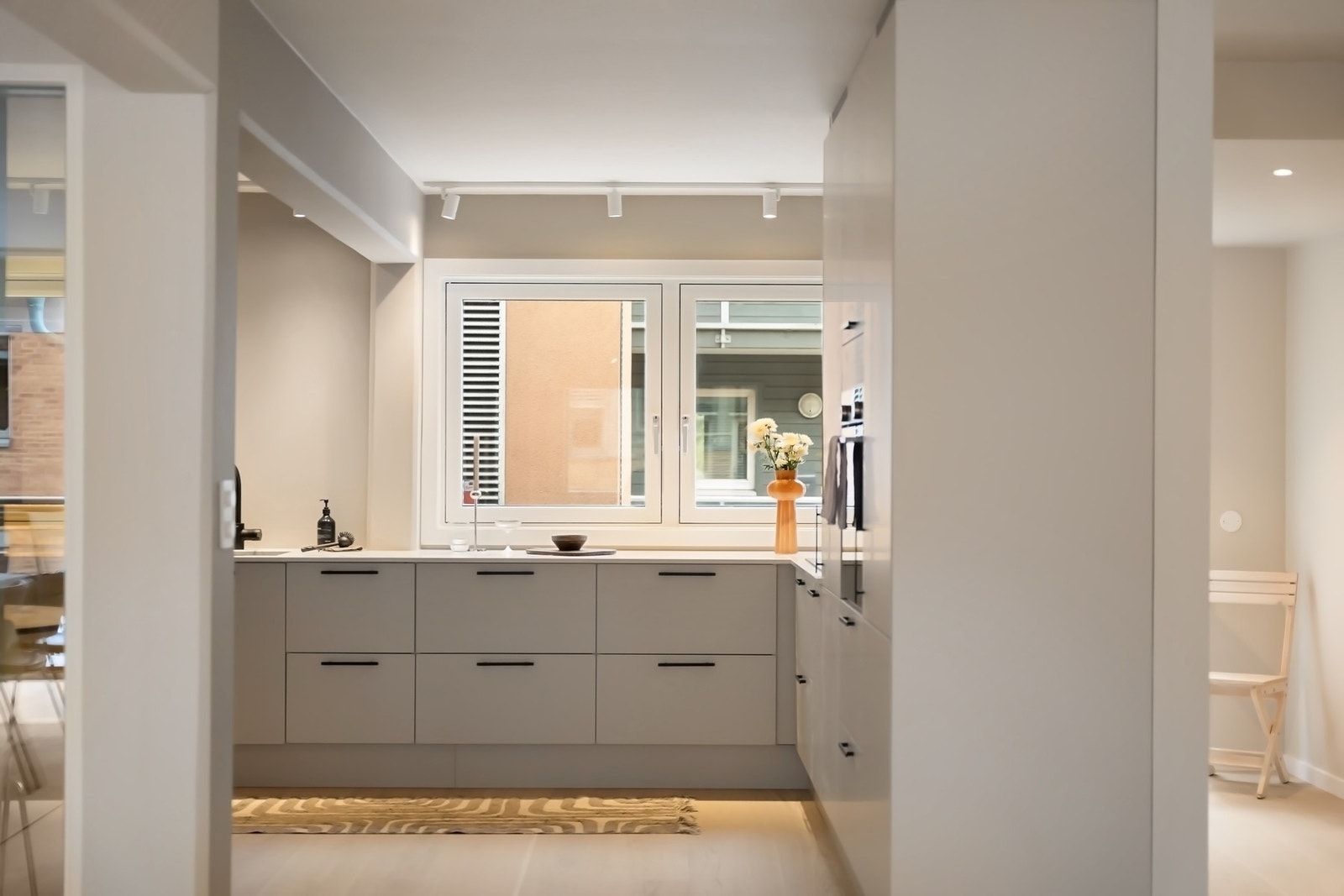 Kjøkkenet er nytt i 2025. Galleribilde