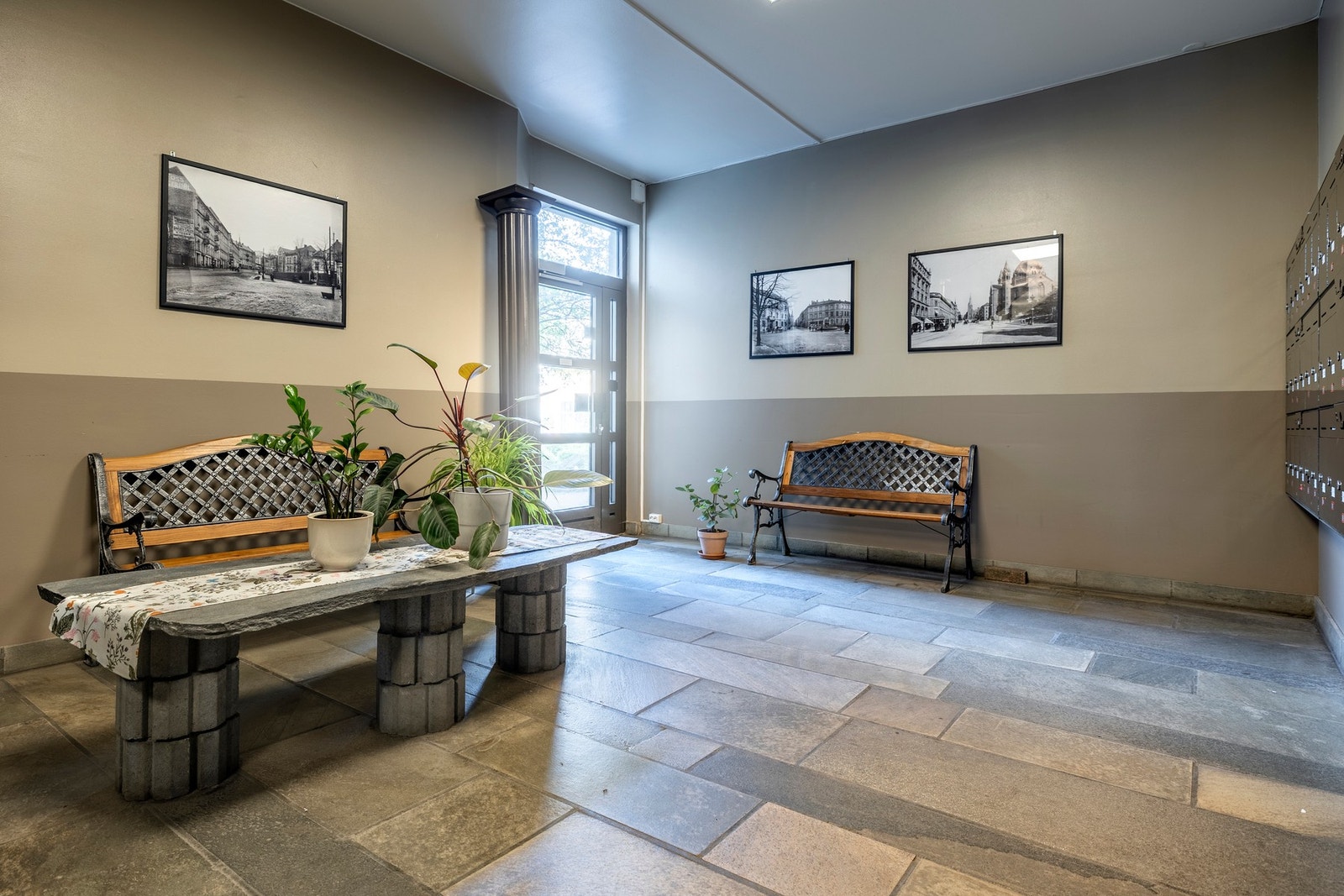 Felles inngangsparti Ullevålsveien 7 Galleribilde