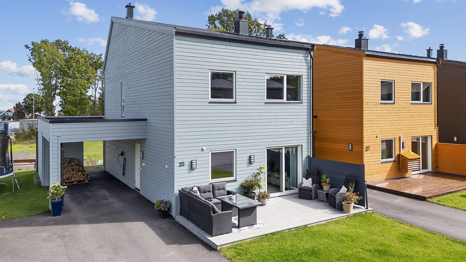 Stian M. Baklie har gleden av å presentere Lillejordet 25! Galleribilde