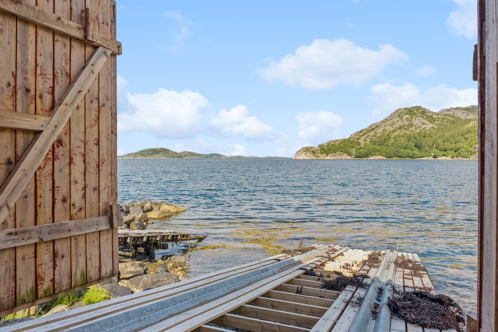 Utsett fra naust Galleribilde