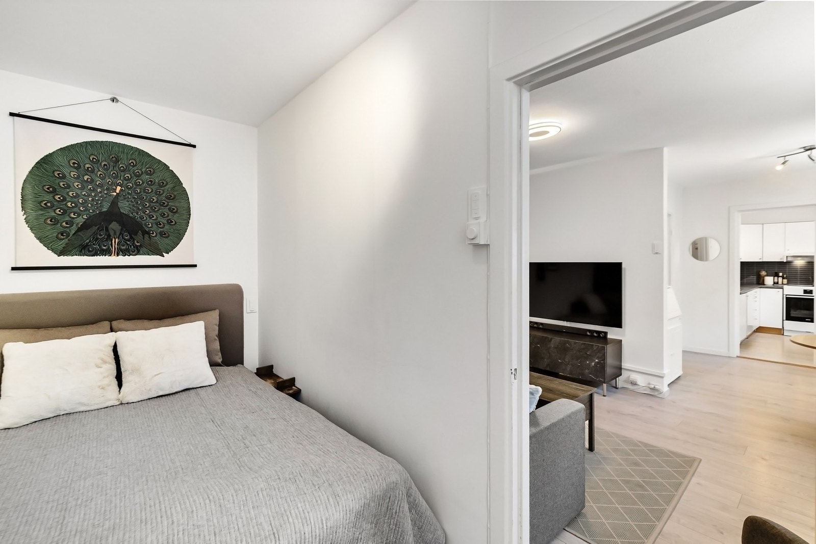 Her er alt lagt til rette for en god natt søvn da hele leiligheten vender mot stille gårdsrom. Galleribilde