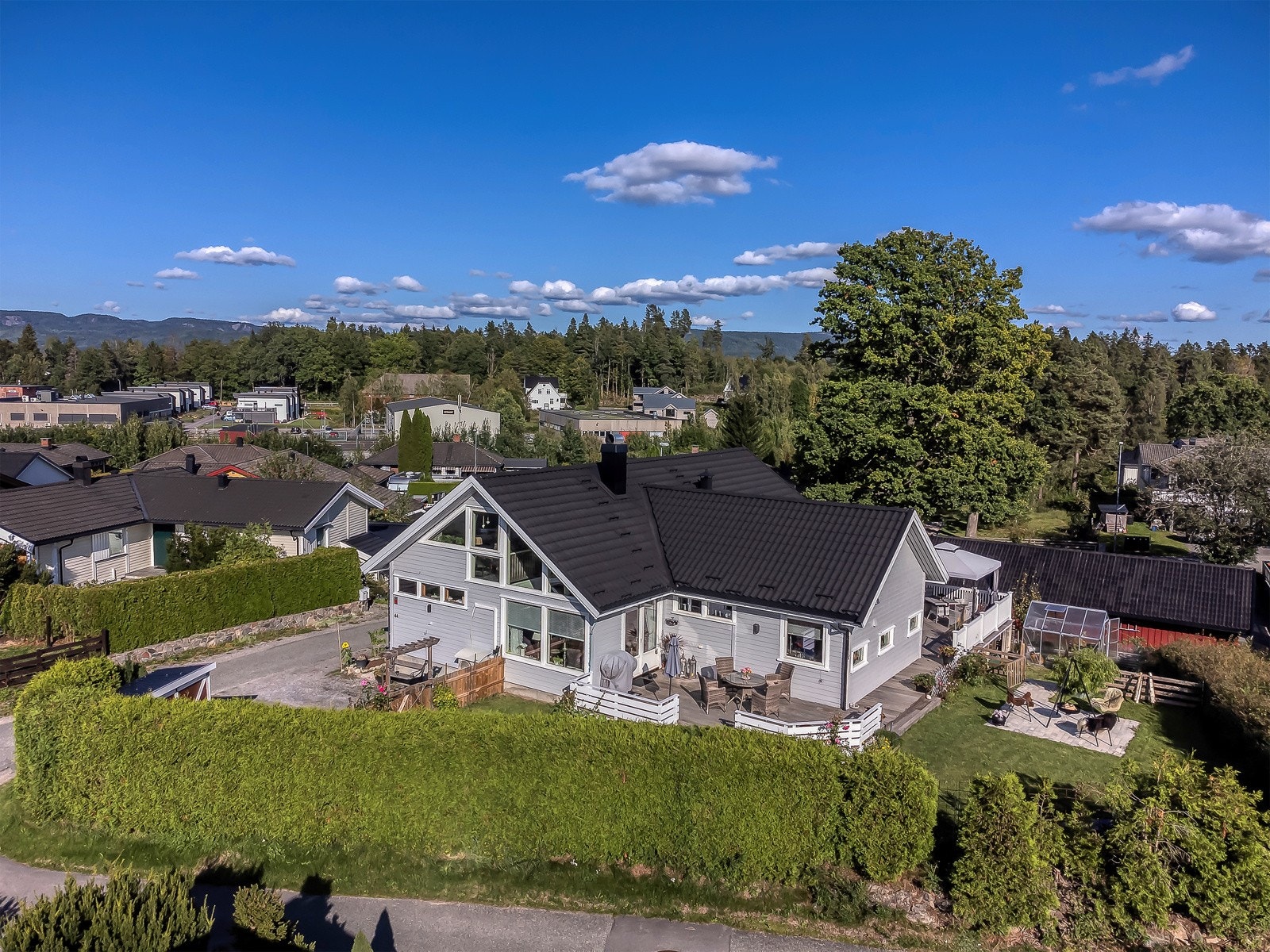 Her er det plass til hagelek og opparbeidelse av bedd og liknende for de med grønne fingre. Galleribilde