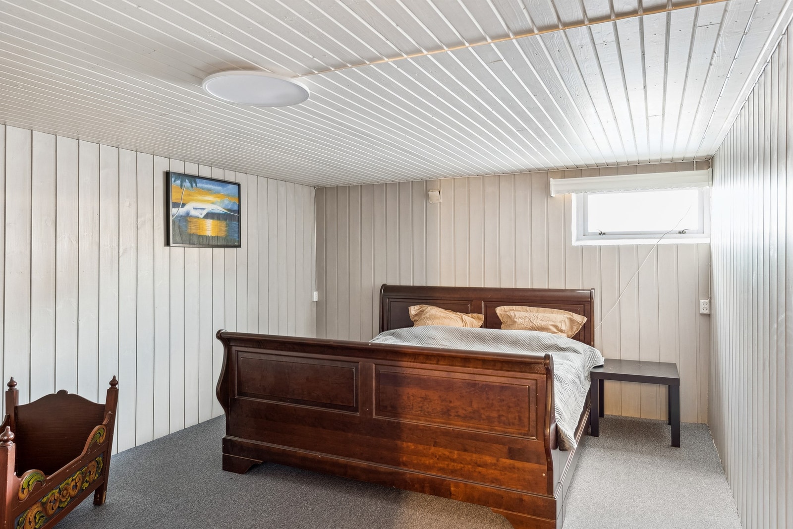 Innredet rom i kjeller (ikke godkjent til varig opphold) Galleribilde