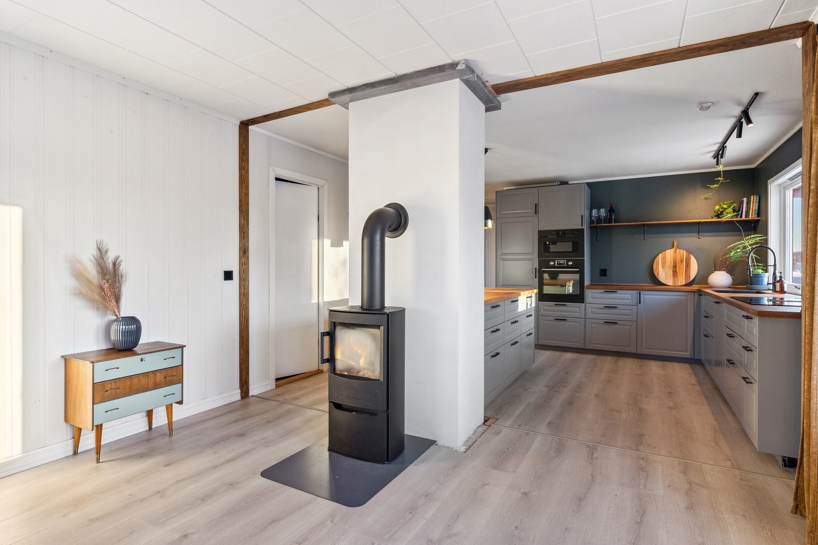 Nytt, flott kjøkken fra 2022 Galleribilde