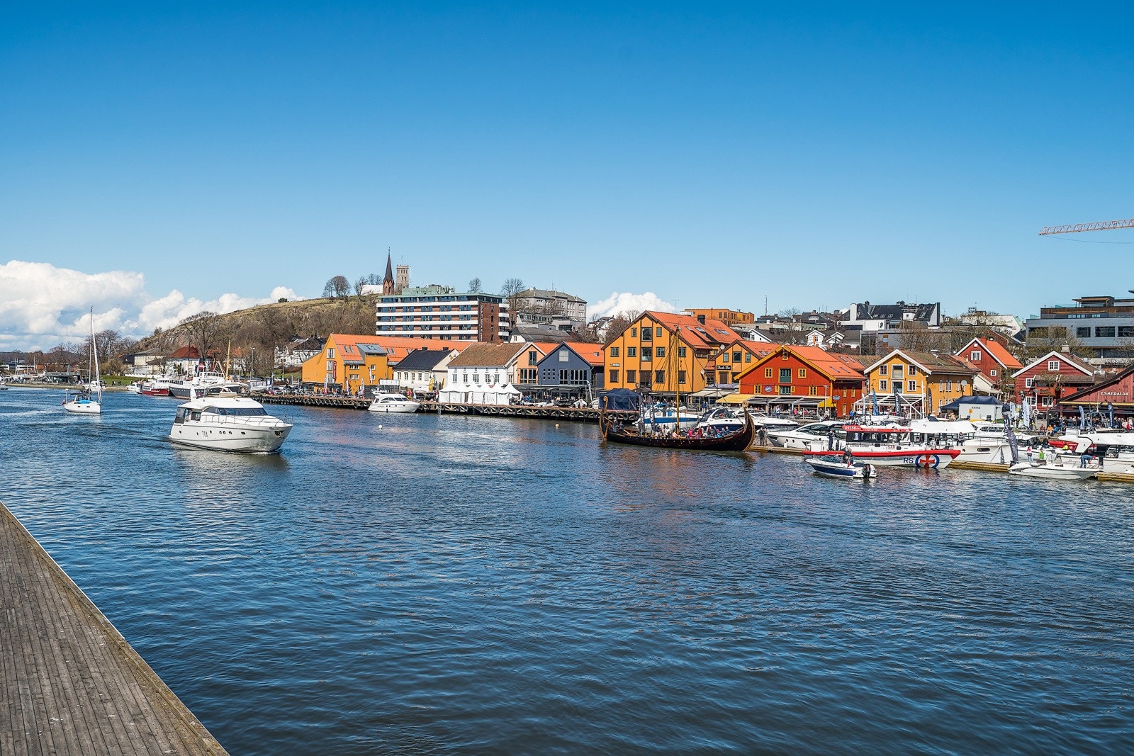 Tønsberg brygge - kun få minutters gange fra leiligheten Galleribilde