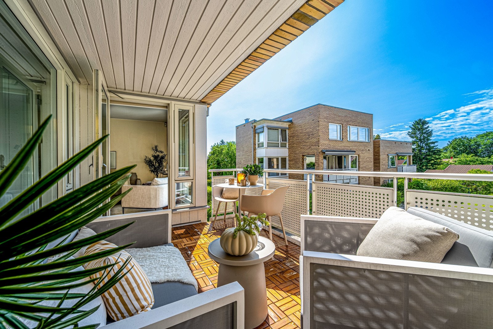 Balkong er på ca. 9 kvm Galleribilde