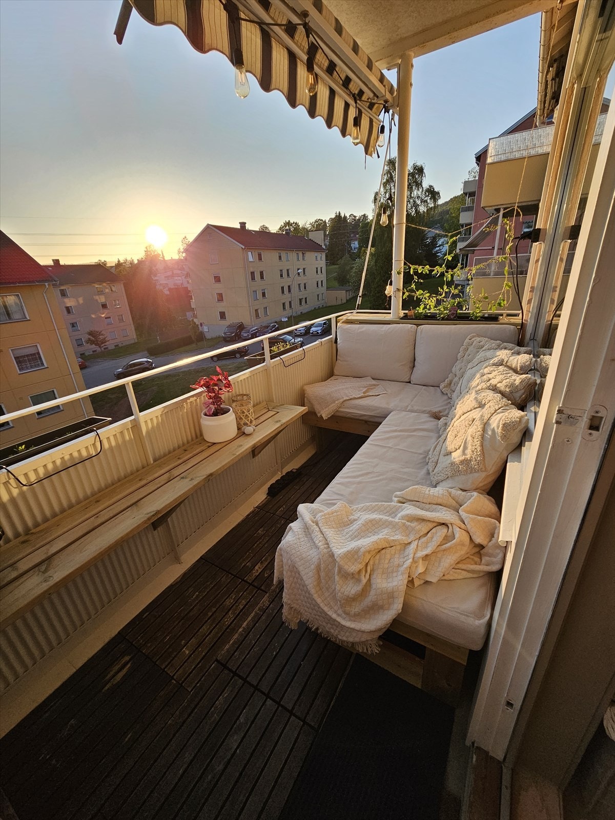 Solnedgang (Før oppussing). Galleribilde