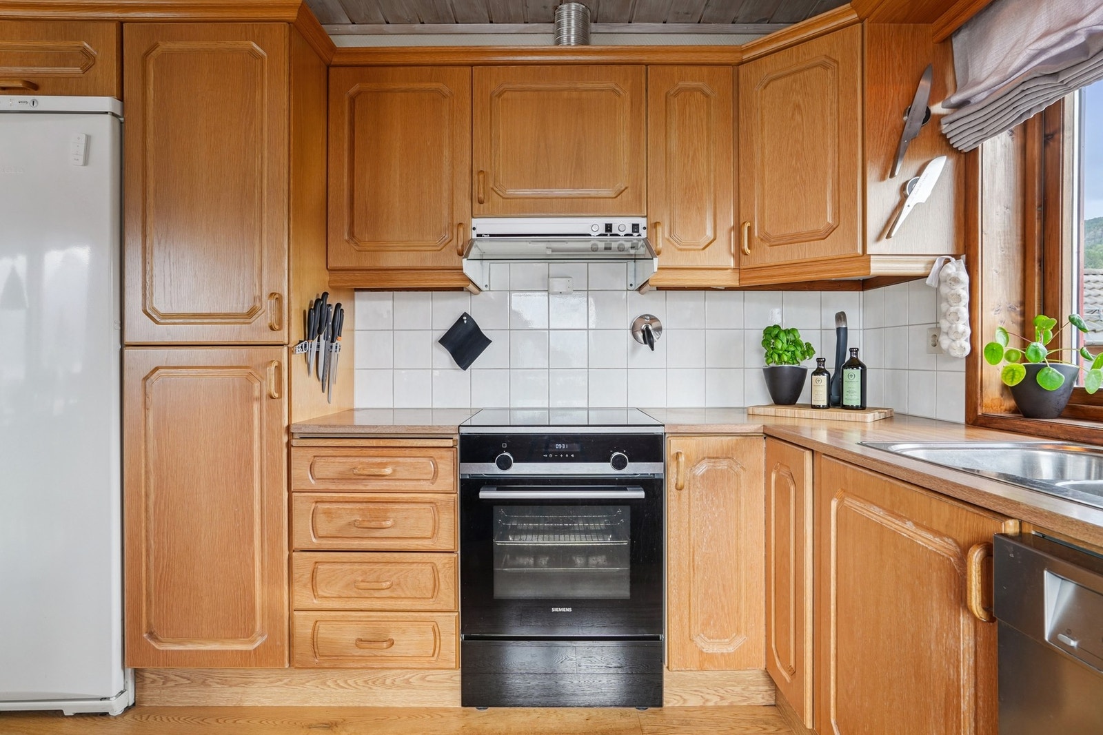 Hvitevarene medfølger i handelen. Galleribilde