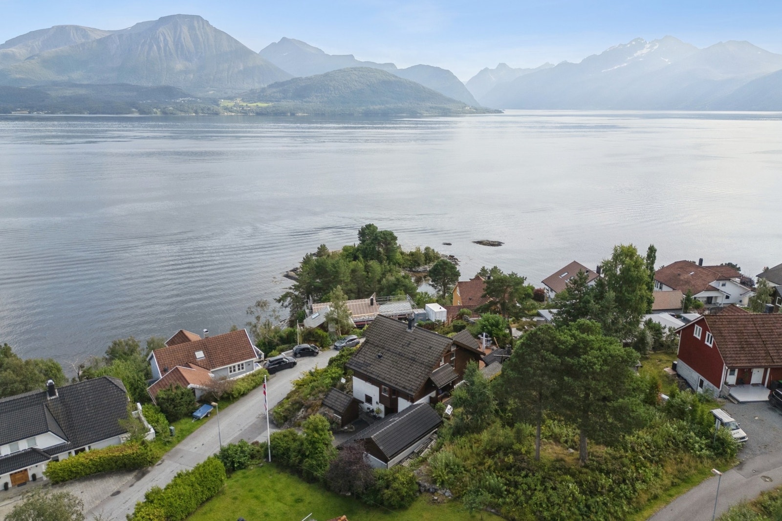 Velkommen til Brudeholmvegen 10! Galleribilde