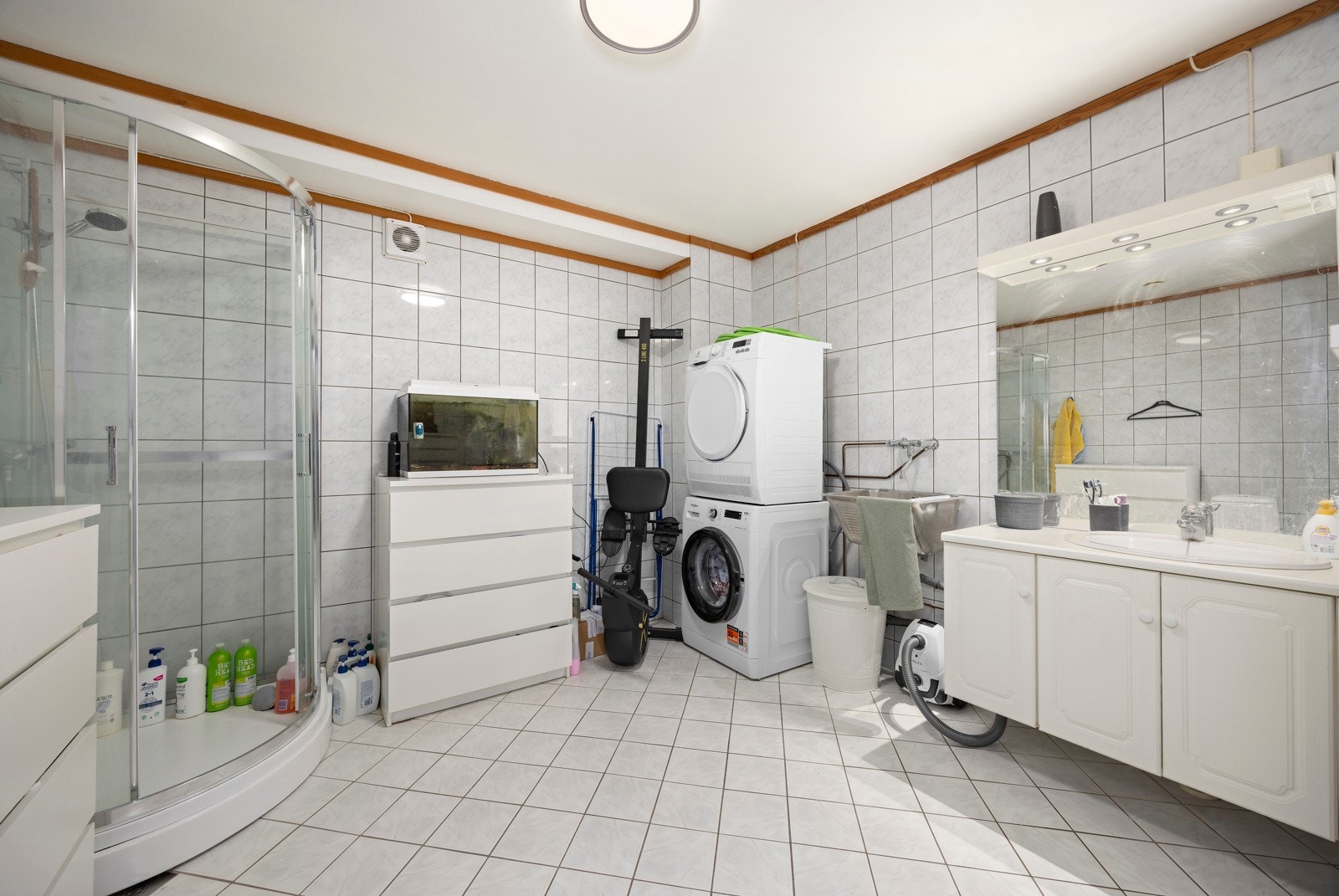 Bad leilighet Galleribilde