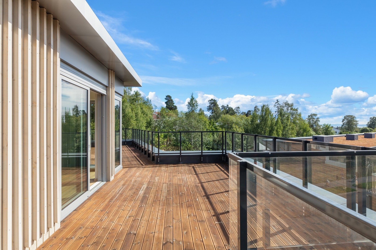 Terrasse ut fra stuen Galleribilde