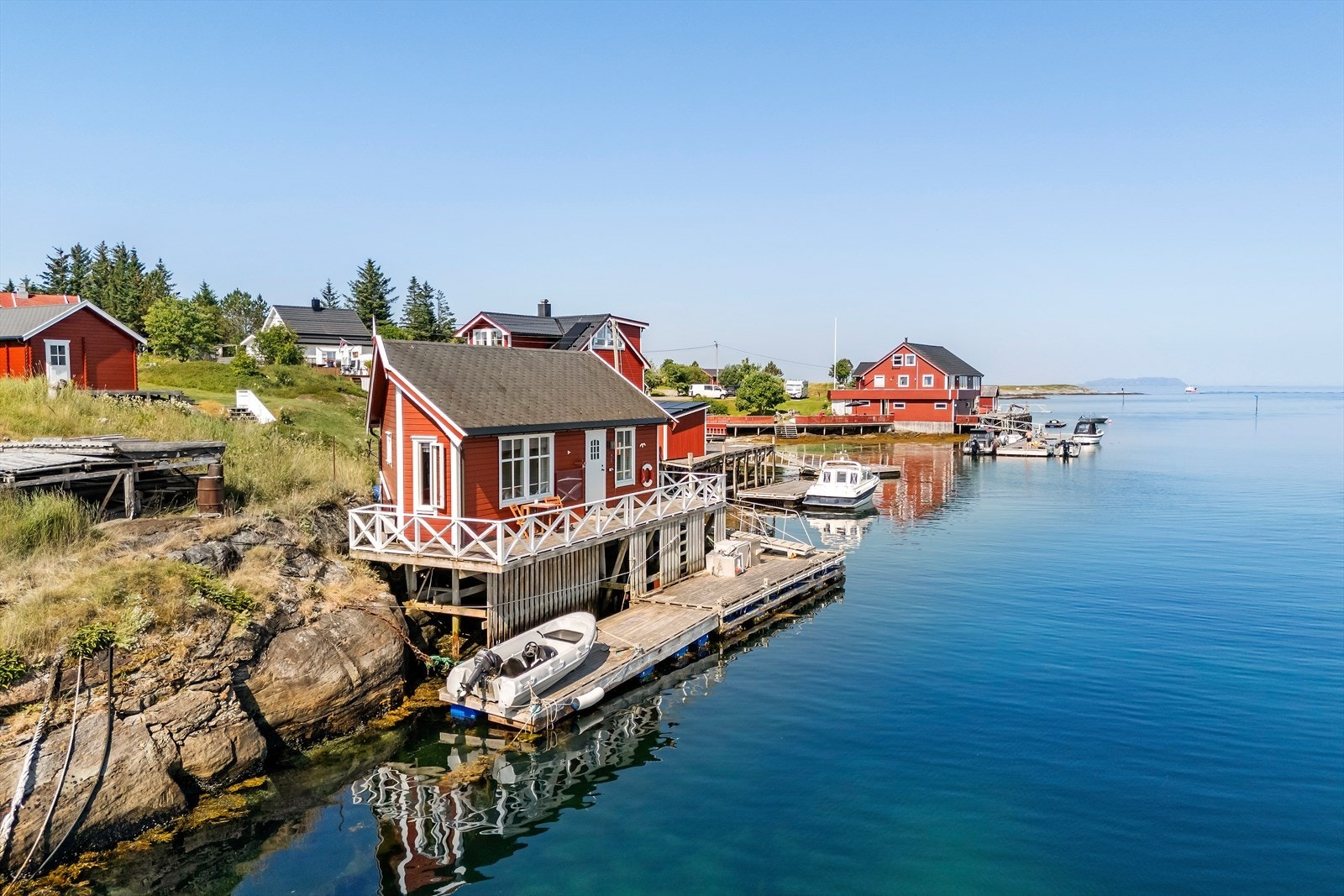 Velkommen til vakre Sleneset og Oddaveien 31 ! Galleribilde