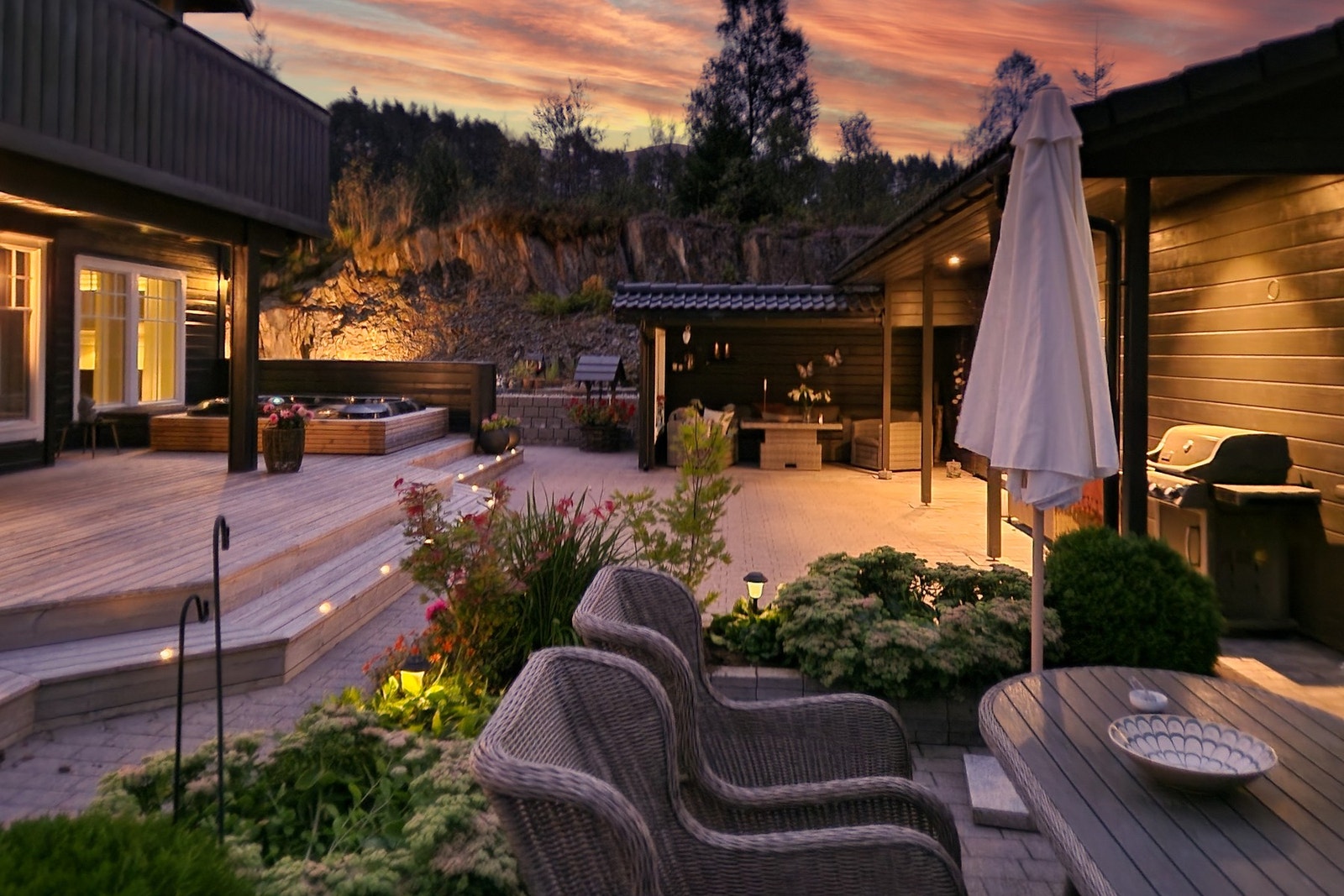 Det er laget flere fine soner, som gjør at du enkelt kan invitere til større selskaper og sammenkomster. Galleribilde