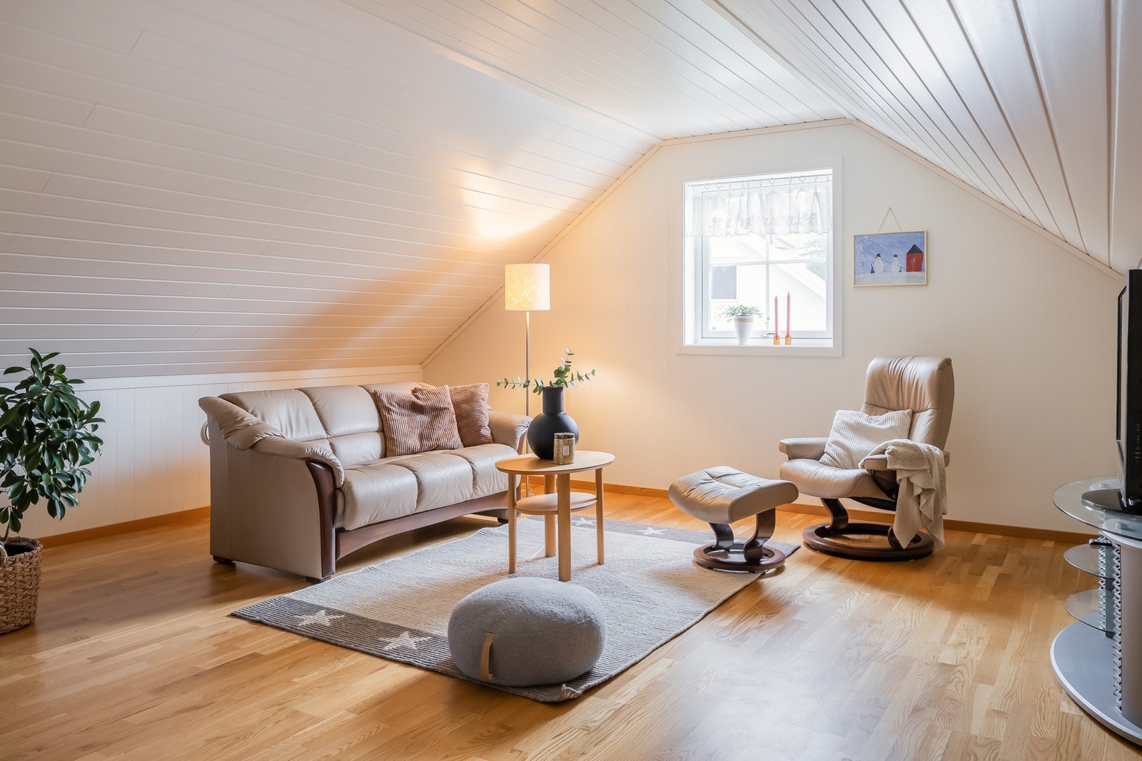 Flott avdeling hvor man kan ha en egen stue for barna, i tillegg til soverommene og bad. Galleribilde
