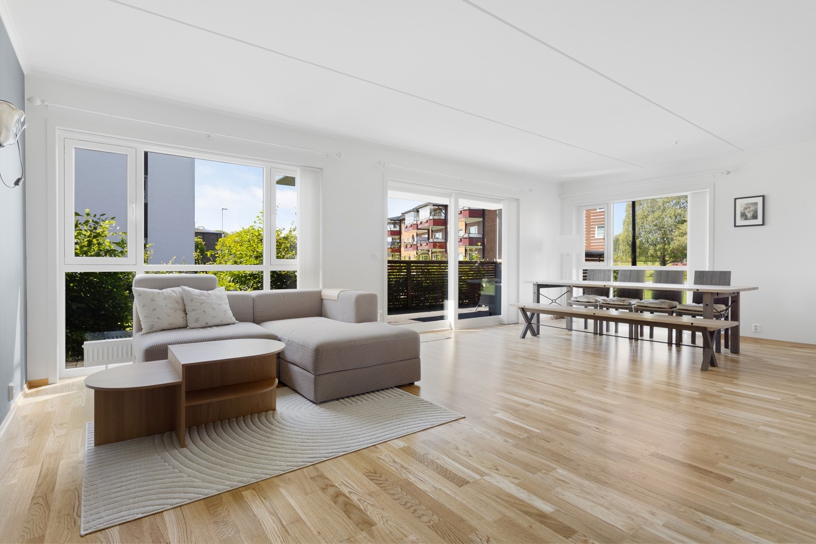 Åpen stue og kjøkkenløsning på hele 42 kvm! Galleribilde