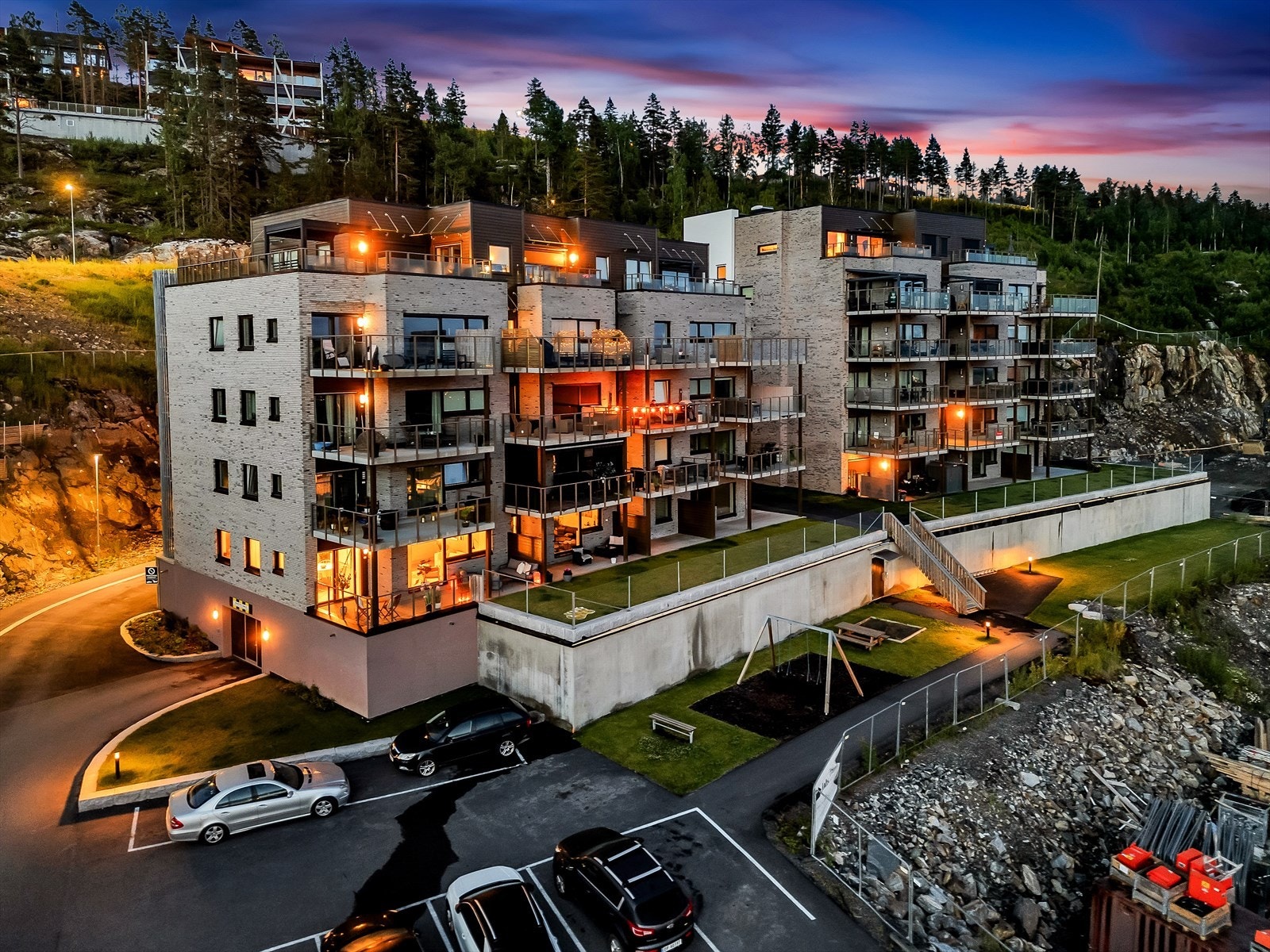 Nordvik Bolig ved Henrik Larsen har gleden av å presentere Trevaliglia 1! Galleribilde