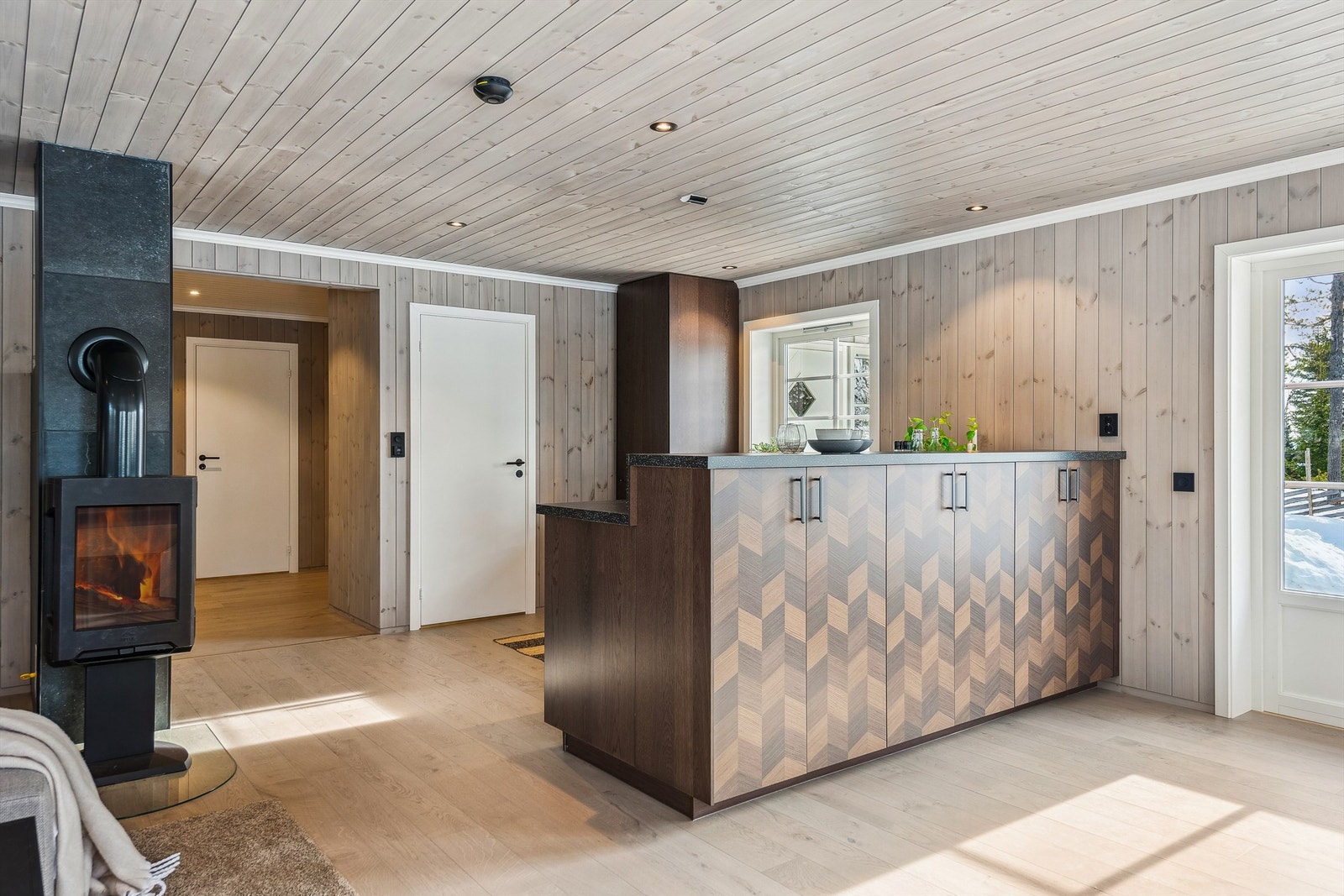 Kjøkkenet sett fra stua Galleribilde