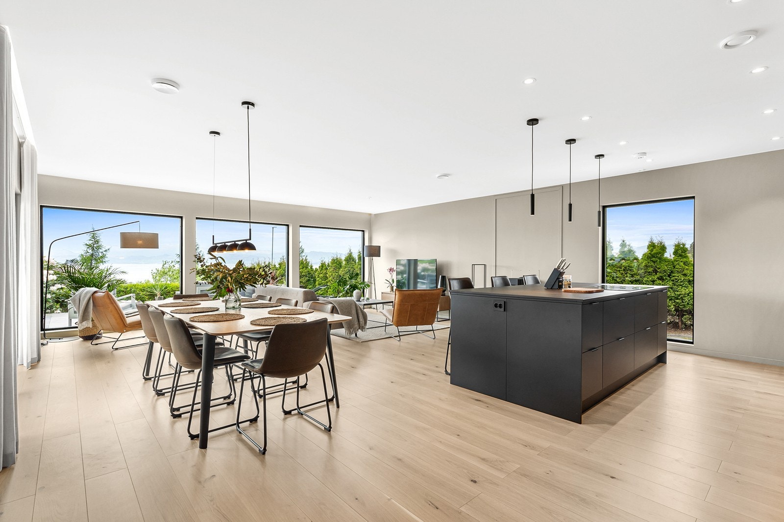 - Boligen har et BRA-i på 146m² - Galleribilde