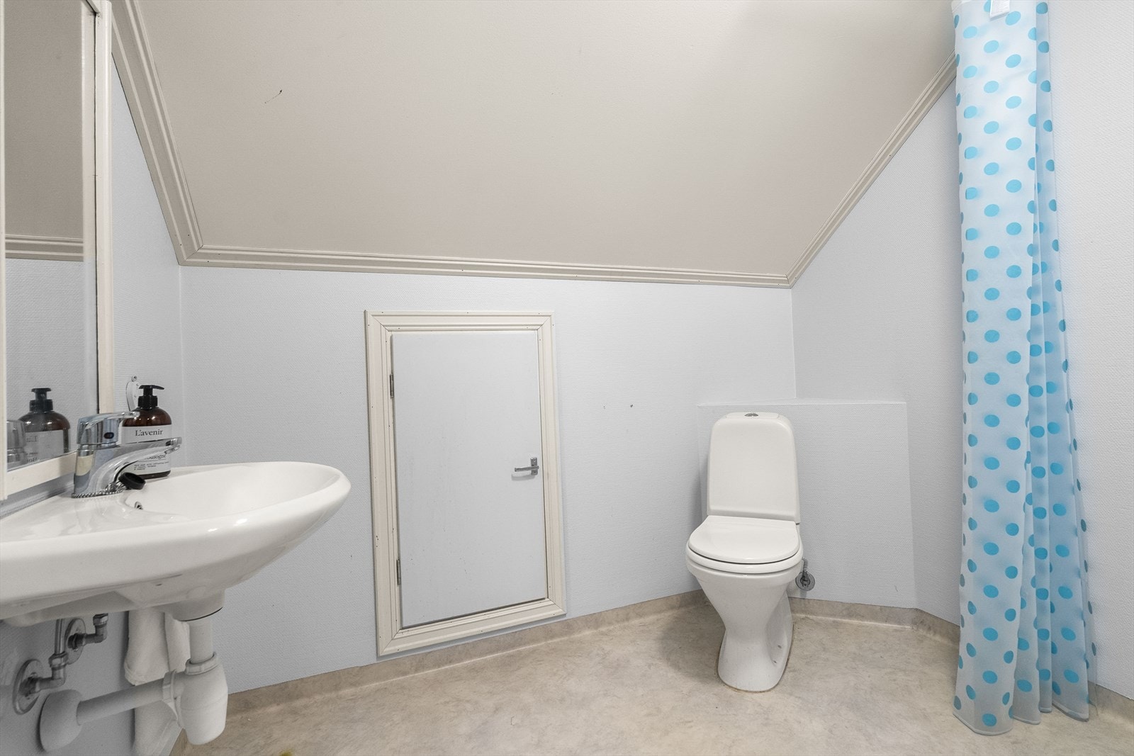 Badet i 2. etasje Galleribilde