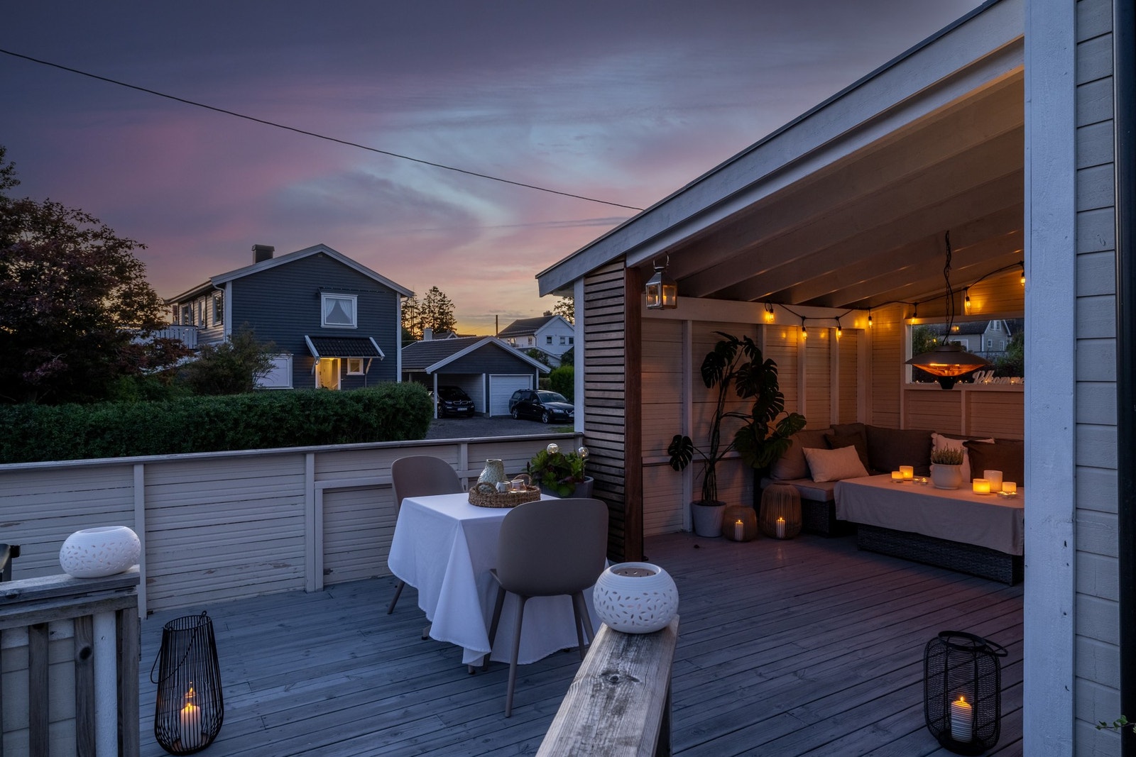 Eiendommen har en fantastisk beliggenhet i særdeles attraktive og sjønære omgivelser Galleribilde