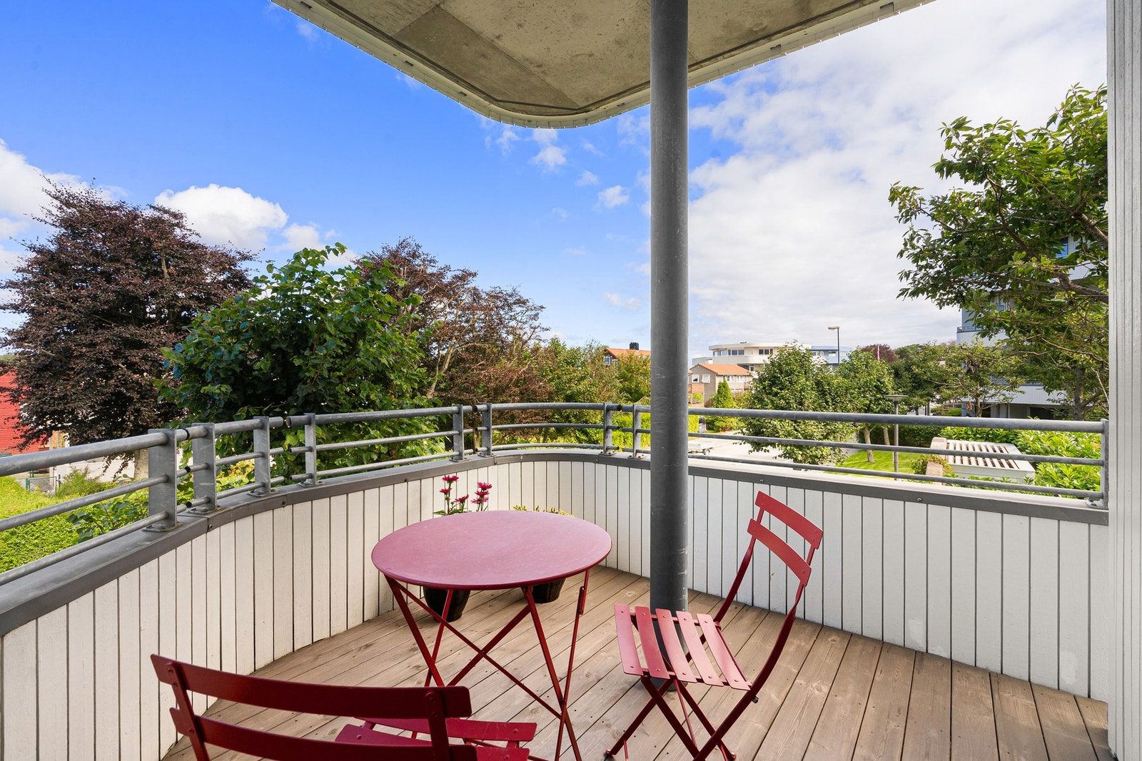 Michael R. Myhre presenterer Steingata 106D! Galleribilde