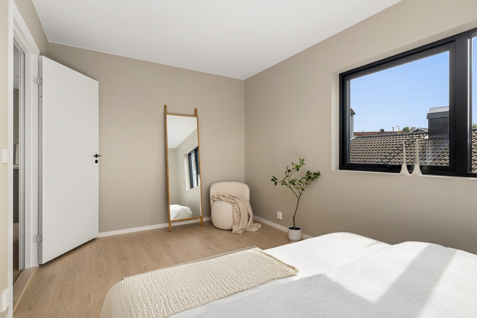 God plass for innredning av garderobeløsning Galleribilde