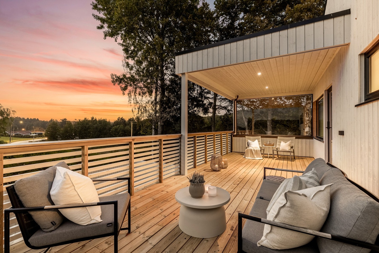 Vestvendt med flott landlig utsikt Galleribilde