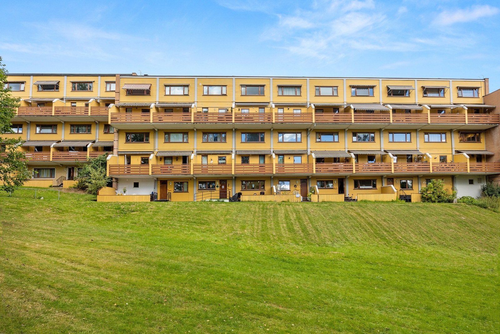 Borettslaget er i gang med fasaderehabilitering på balkongsiden. Fellesutgifter og fellesgjeld er allerede tatt hensyn til, så det vil ikke bli noen kommende økninger. Galleribilde
