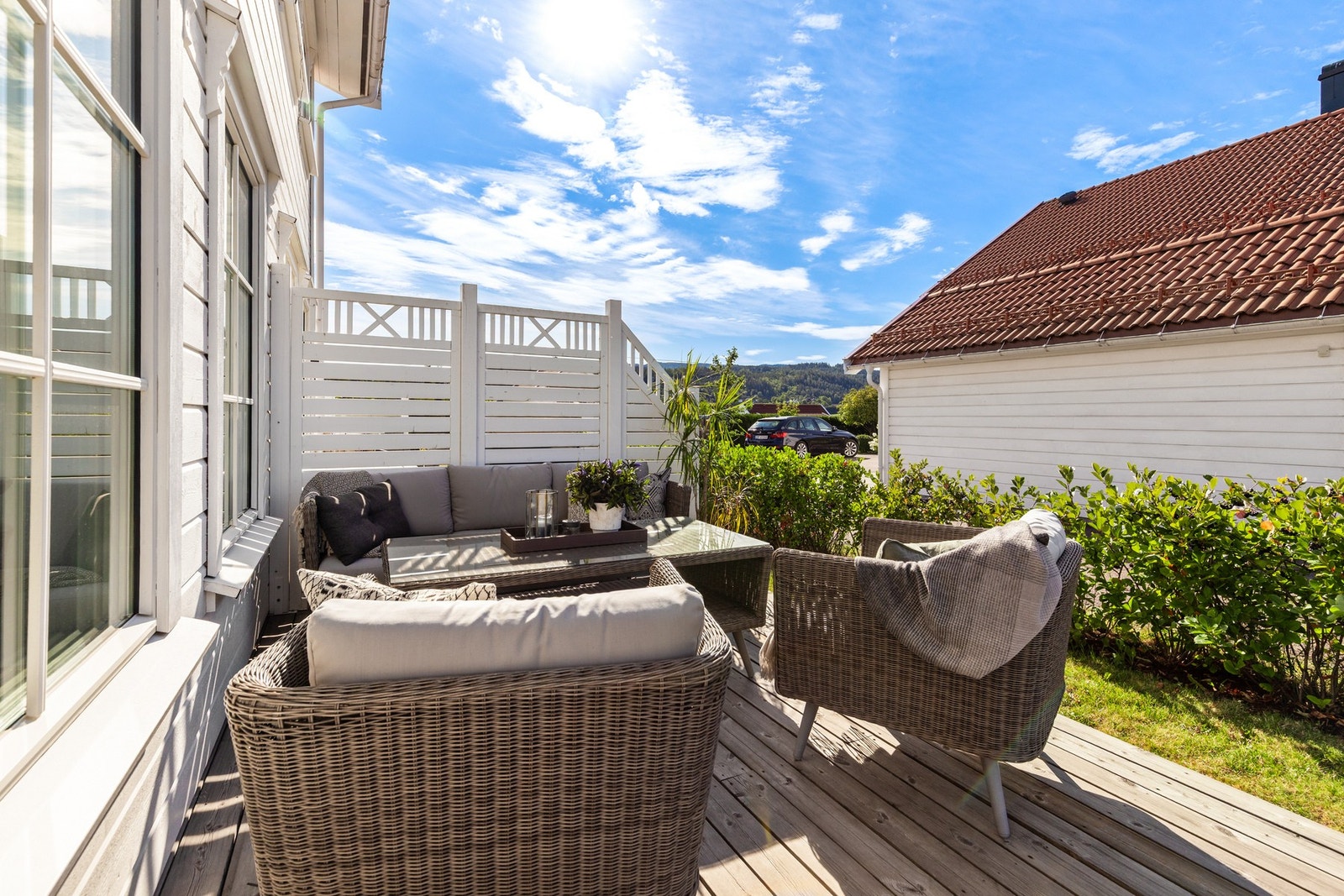 Terrassen er oppført i trekonstruksjon Galleribilde