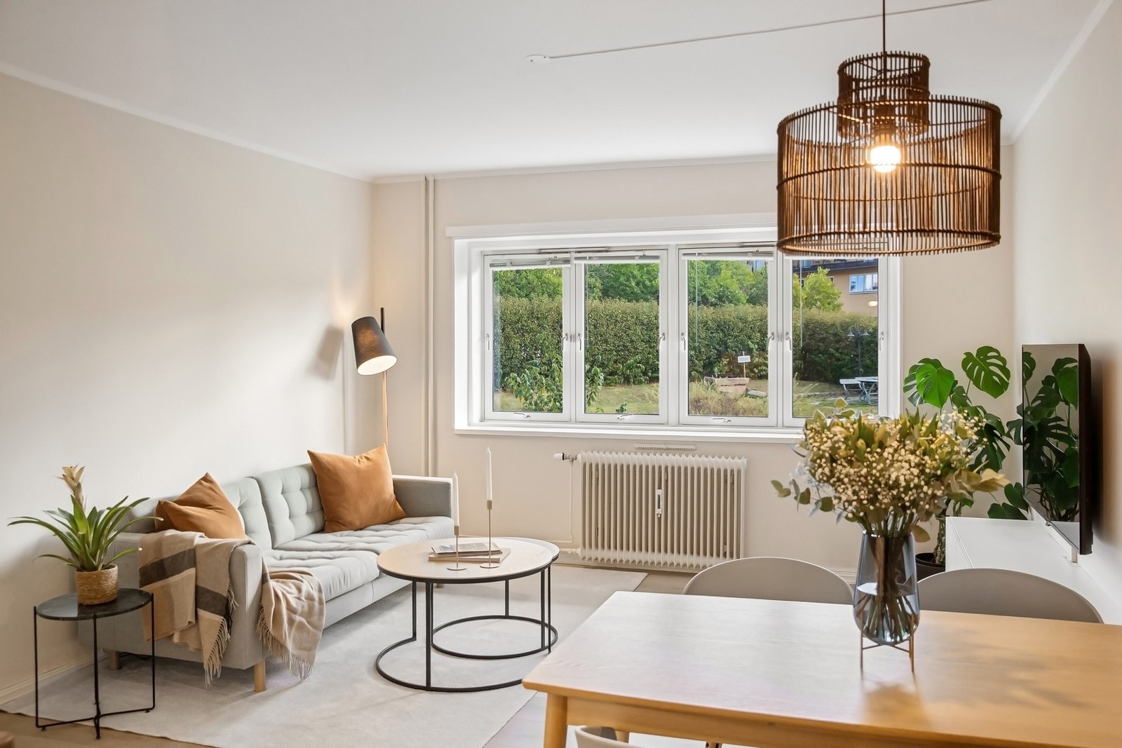 Dette er en lys og fin 2-roms på 42kvm. vendt i sin helhet mot rolig bakside. Galleribilde