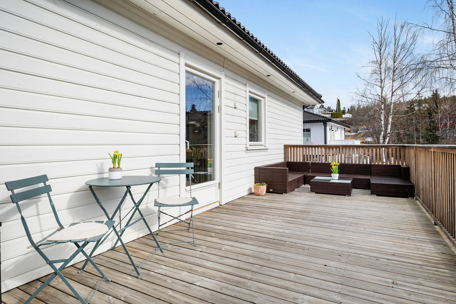 Takterrassen måler ca. 22 kvm, og vender mot syd. Galleribilde