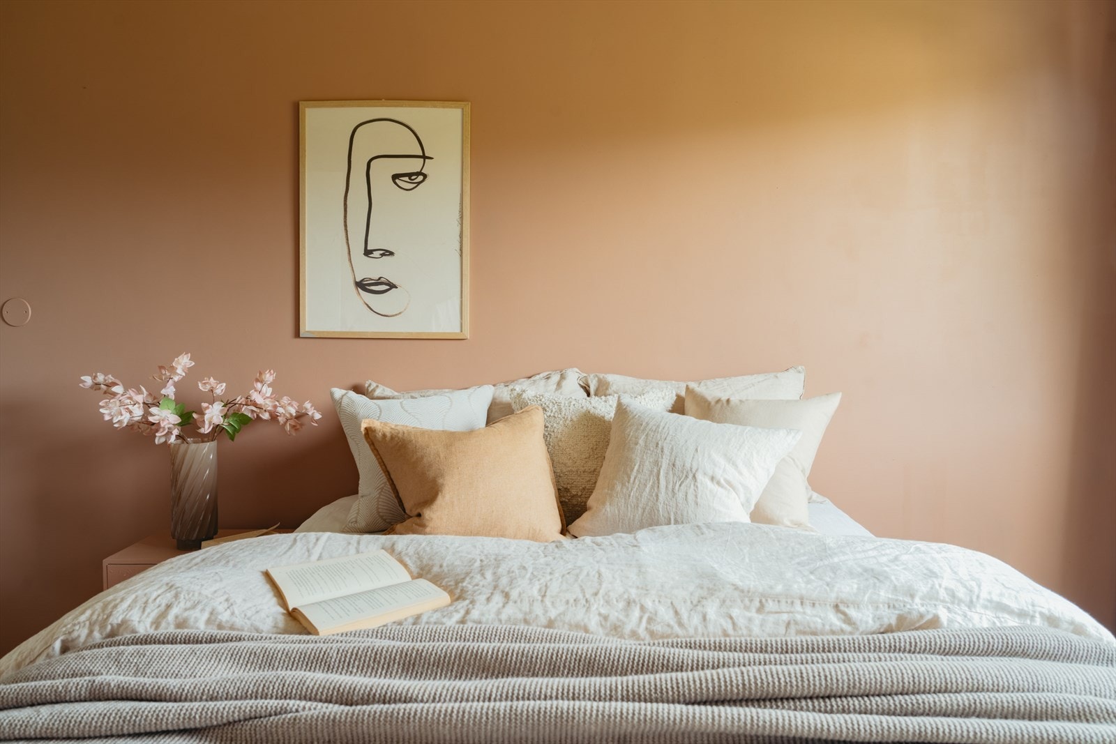 Soverom 1 er målt til 11.7 m² Galleribilde