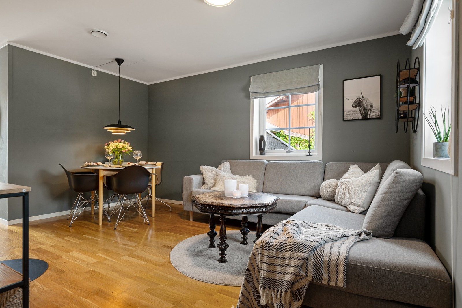 Stue/spisestue Galleribilde