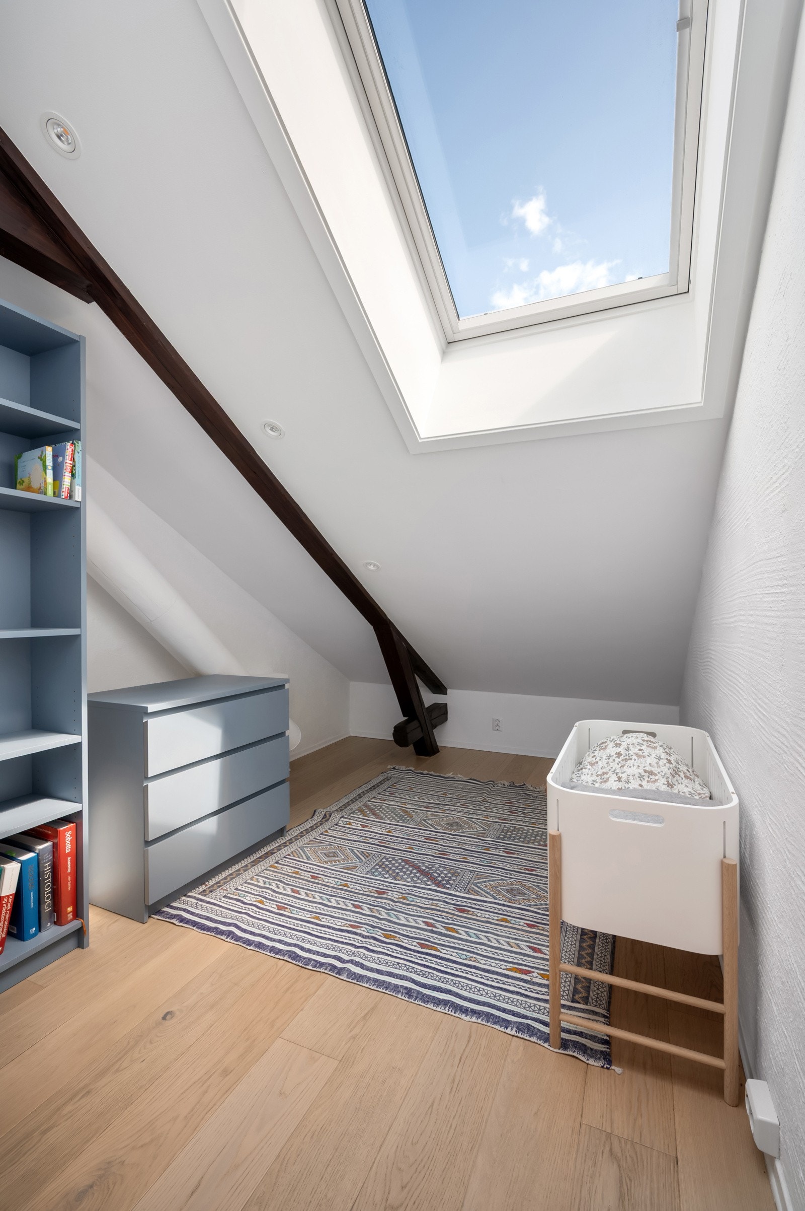 Soverom nr. 2 passer utmerket som et barnerom/gjesterom/kontor. Galleribilde