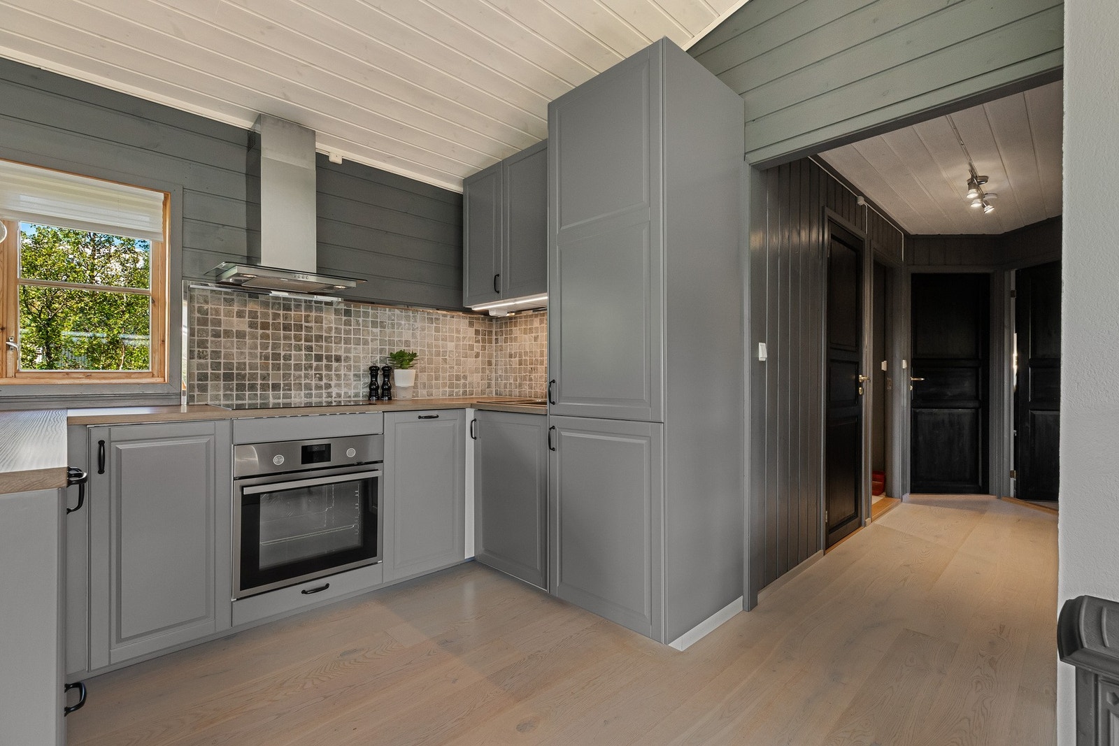 Profilerte fronter og malt utførelse Galleribilde