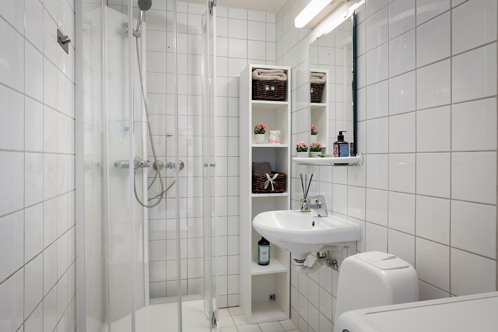 Nytt dusjkabinett i 2025 Galleribilde