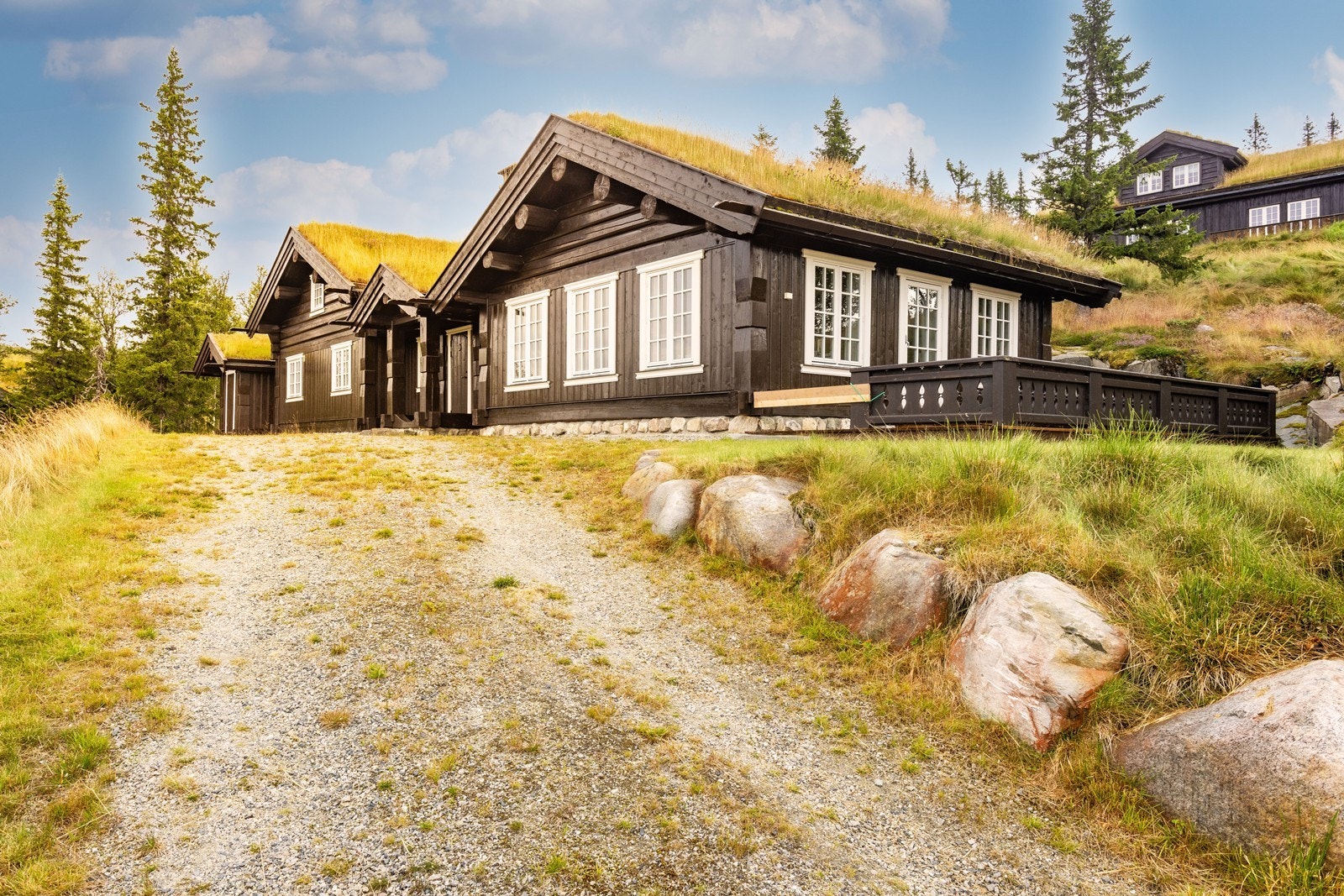 Innholdsrik og lekker familiehytte i naturskjønne omgivelser. Galleribilde