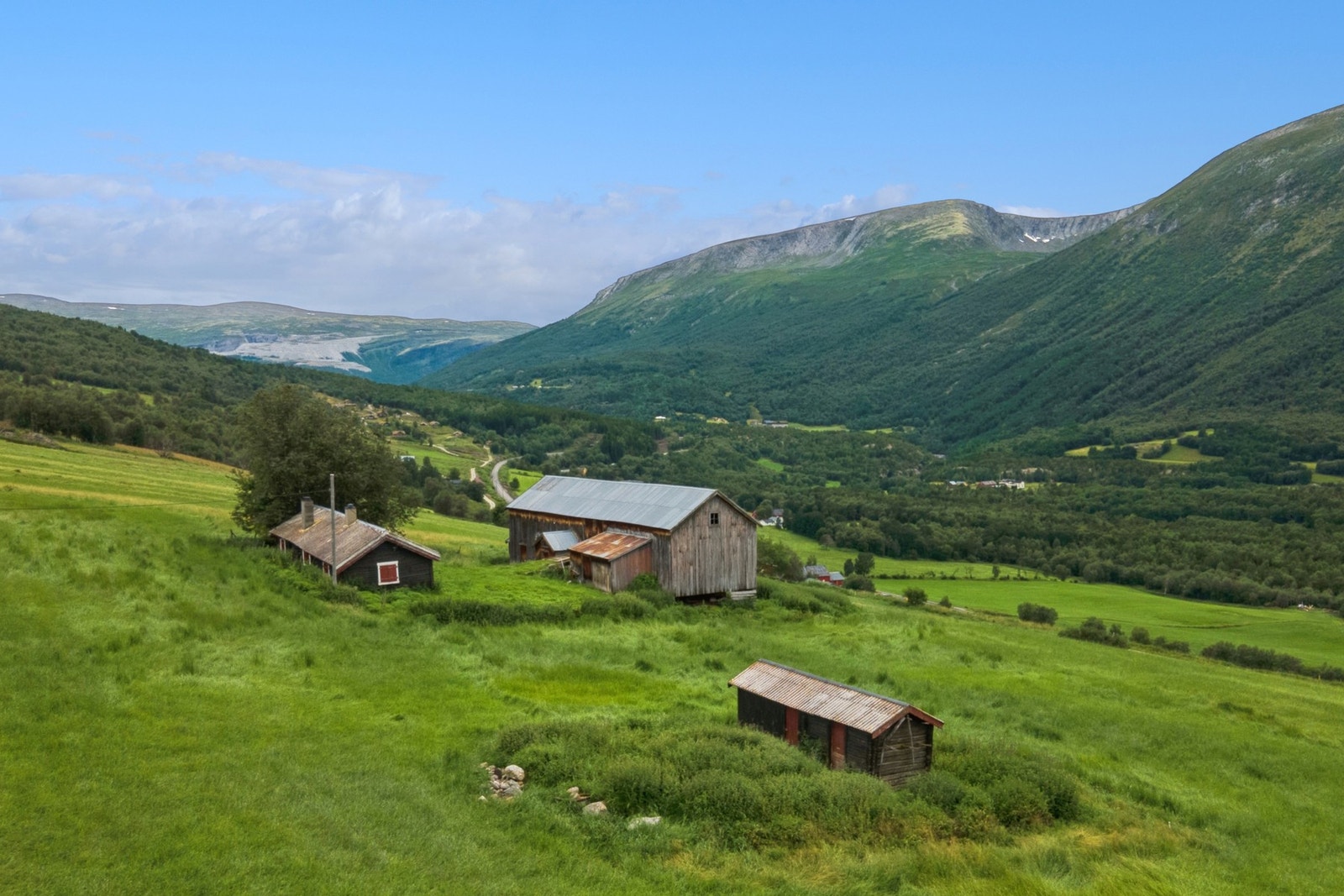 EIE eiendomsmegling ved Amrinder Singh har gleden av å presentere Vinstradalsvegen 188. Galleribilde