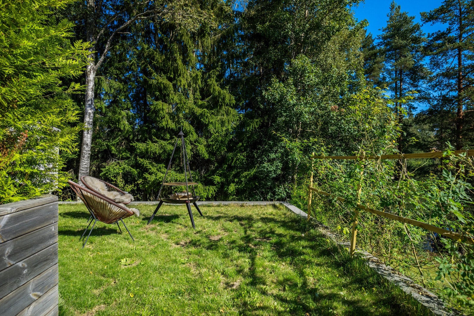 Rundt om på eiendommen er det flere koselige kriker og kroker. Galleribilde