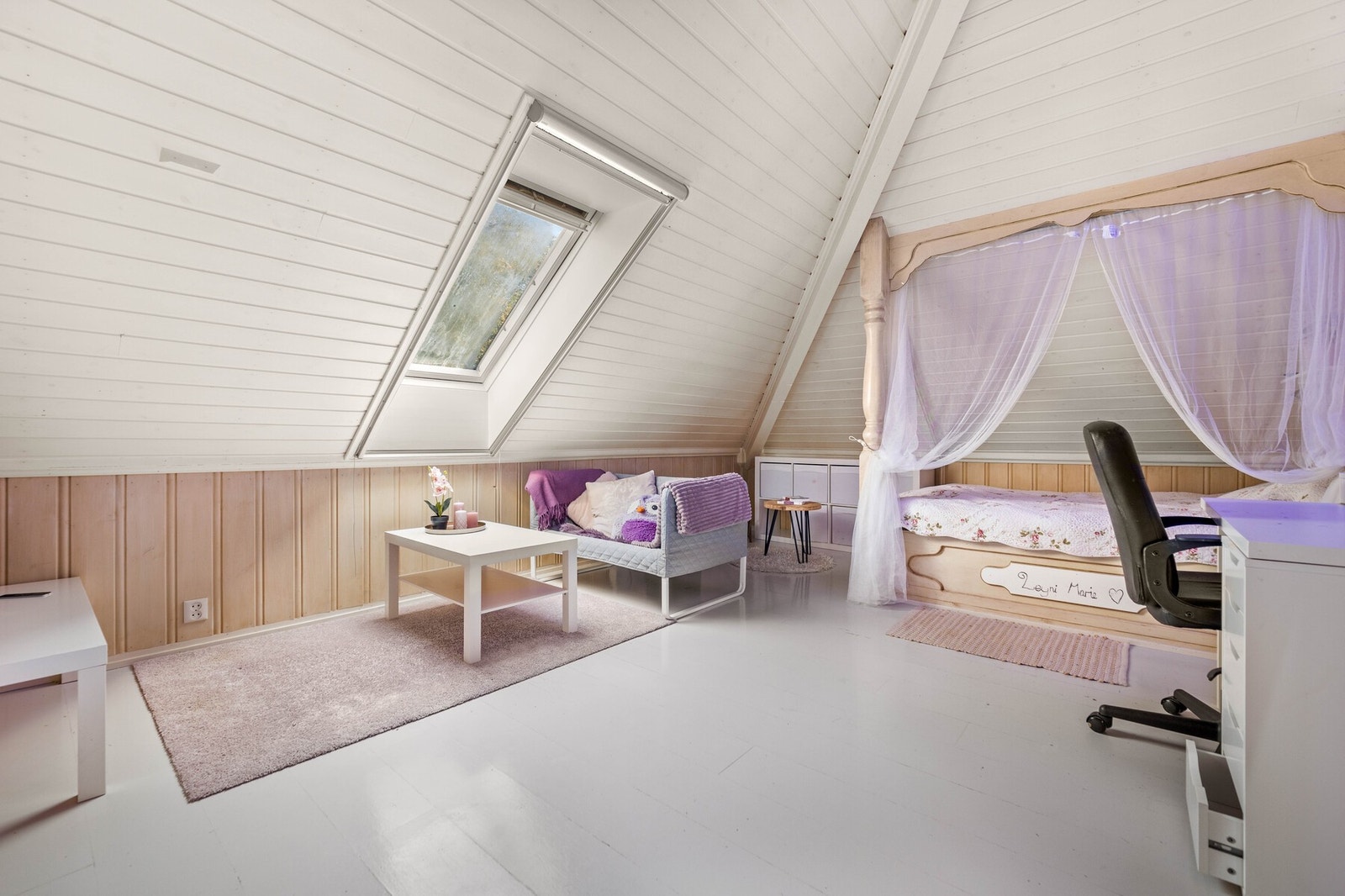 Soverommene innredes enkelt etter familiens behov og ønsker. Galleribilde