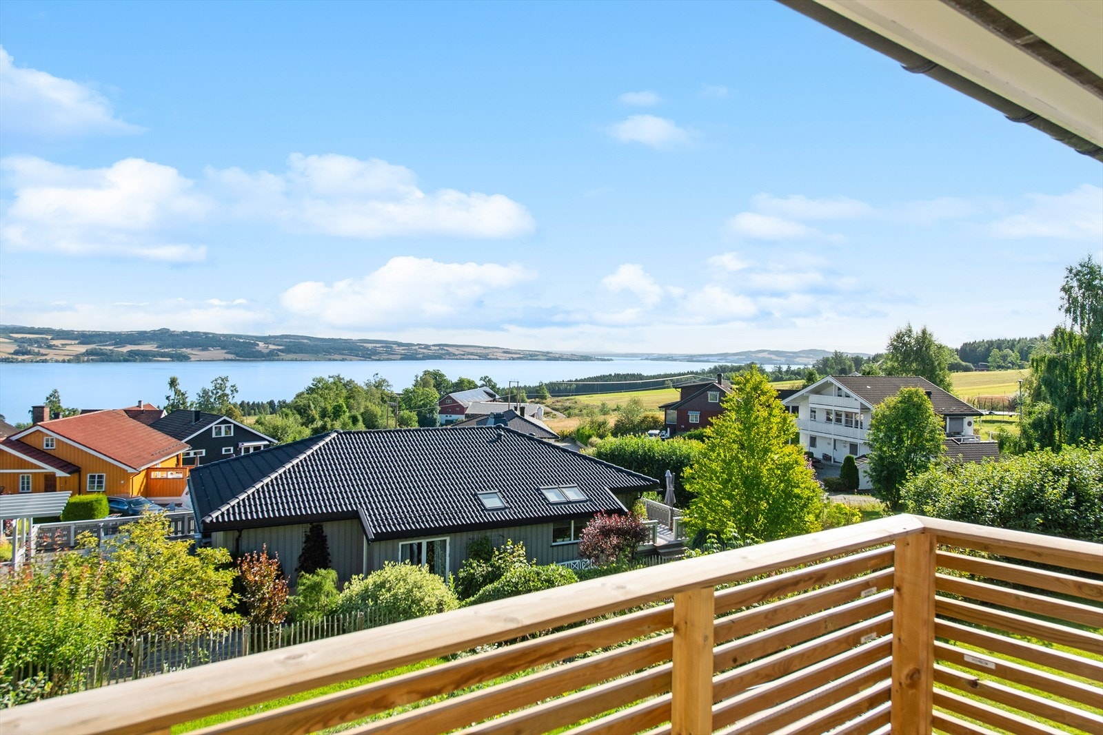 Flott villastrøk. Galleribilde