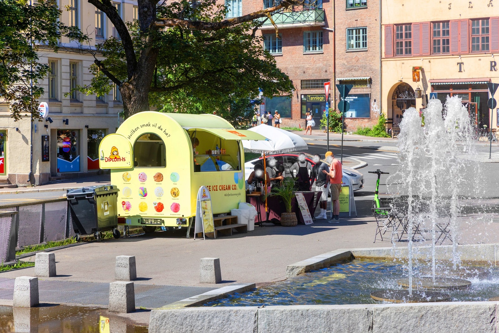 Alexander Kiellands plass. Galleribilde