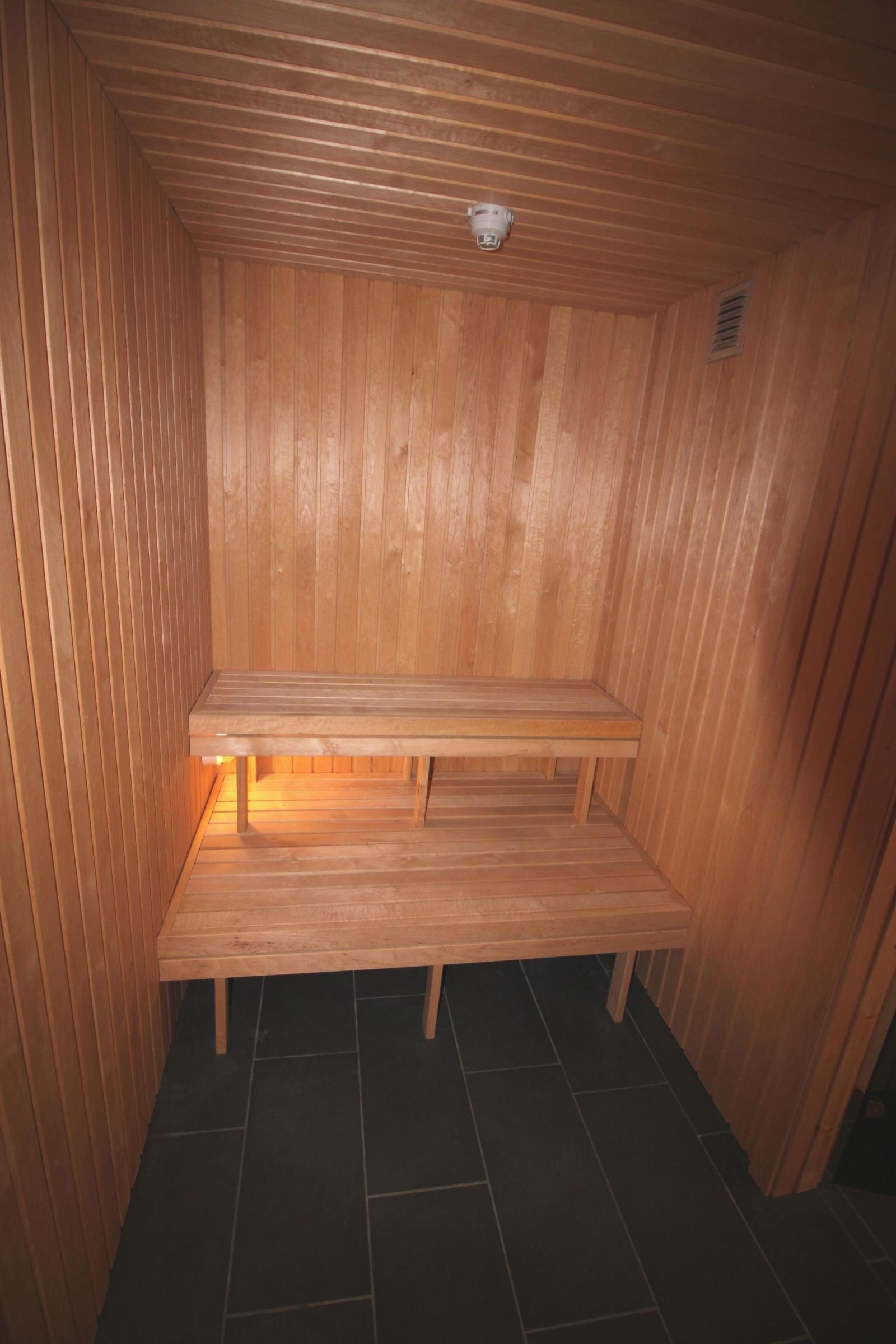 Fellesområde med takterasse, boblebad og badstue Galleribilde