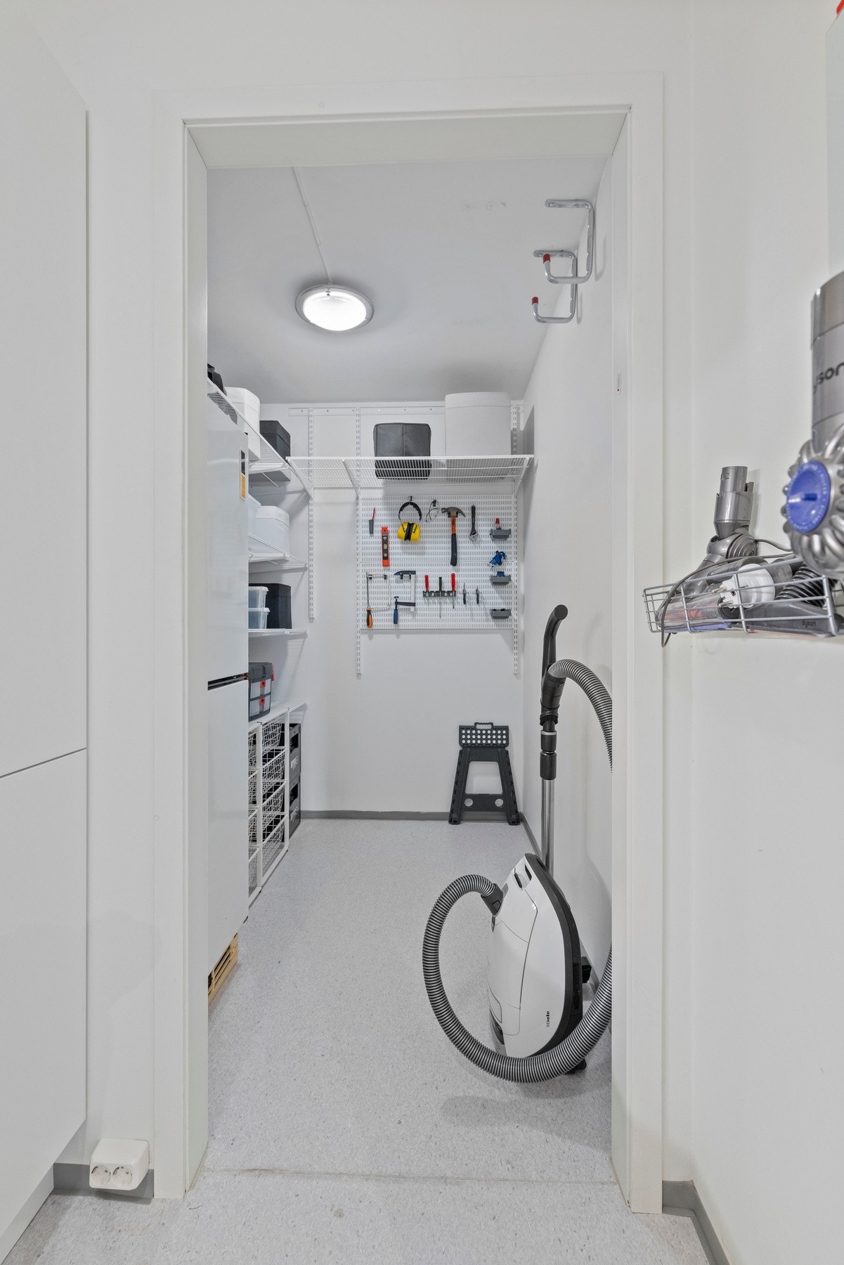 Rikelig med oppbevaringsplas. Galleribilde